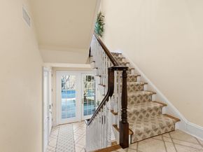 19 Cobblestone Court, Centerport NY 11721