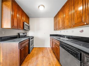 14-34 110th Street 5B, College Point NY 11356