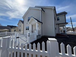 403 S Bayview Avenue, Freeport NY 11520