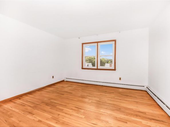 66 Pocono Avenue, Yonkers NY 10701