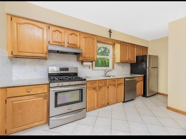 66 Pocono Avenue, Yonkers NY 10701