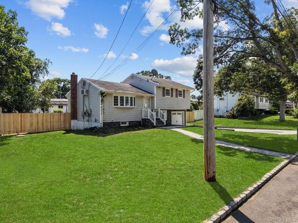 104 Essex Street, West Babylon NY 11704