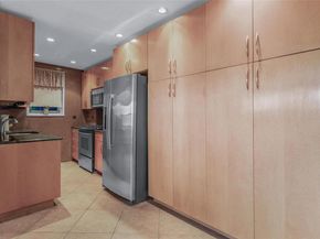44-20 Douglaston Pkwy Douglaston Parkway 5A, Little Neck NY 11363