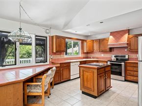 22 Glenview Avenue, Northport NY 11768