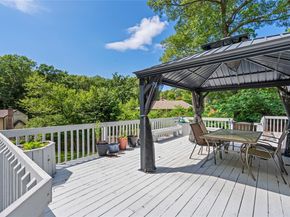 22 Glenview Avenue, Northport NY 11768