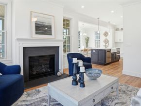 100 Rogers Avenue 802, Westhampton Beach NY 11978