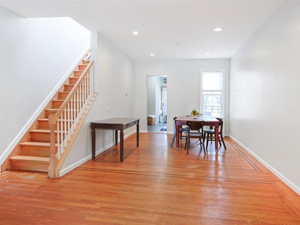 68-48 78th Street, Flushing NY 11379