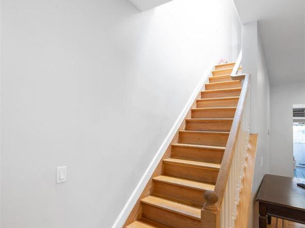 68-48 78th Street, Flushing NY 11379