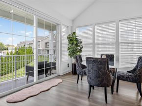 2202 Townhome Way, Huntington Station NY 11746