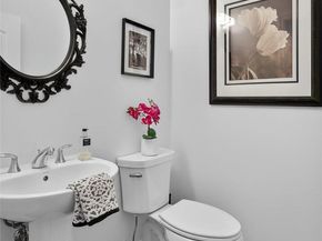 2202 Townhome Way, Huntington Station NY 11746