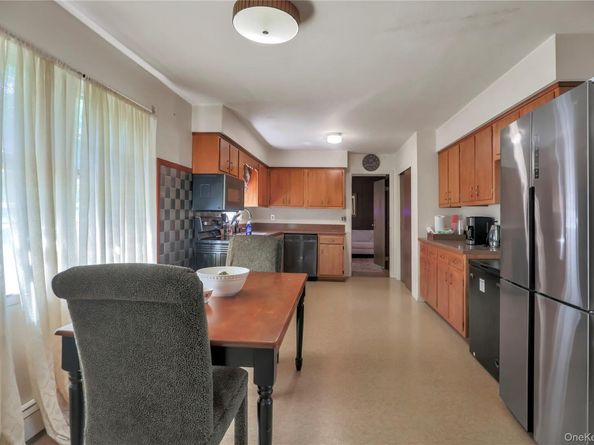 20 Audubon Gate, Miller Place NY 11764