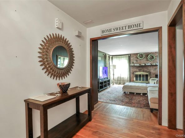 20 Audubon Gate, Miller Place NY 11764