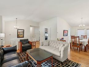 3 Old Farm Circle, White Plains NY 10605