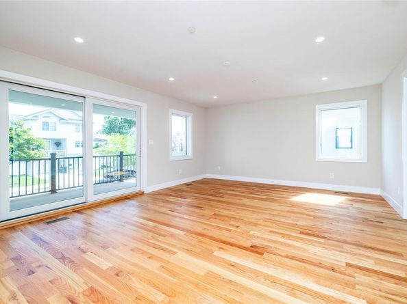 344 E Fulton Street, Long Beach NY 11561