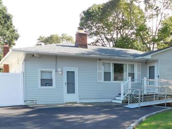 80 Alcolade Drive E
