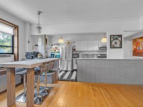 37 Brompton Road 5D, Great Neck NY 11021