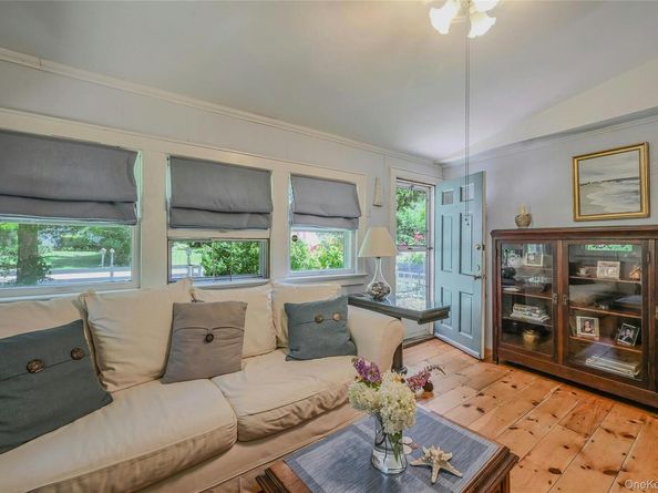 335 Dogwood Lane, Southold NY 11971