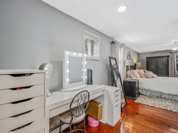 23 Woodbine Street, Coram NY 11727