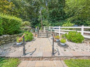 66 Lakeview Avenue, Yonkers NY 10710