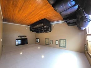 204-19 46TH Rd, Bayside NY 11361