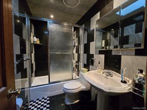 204-19 46TH Rd, Bayside NY 11361