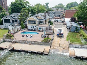 1321 Shore Drive