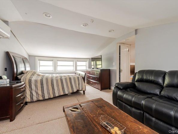 1321 Shore Drive, Bronx NY 10465