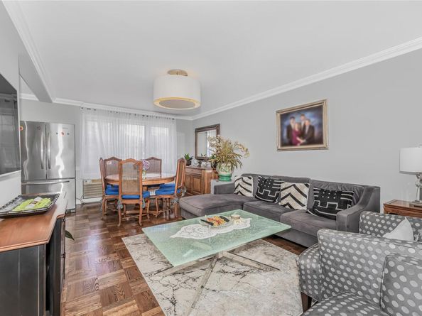 52 Yonkers Terrace 2E, Yonkers NY 10704