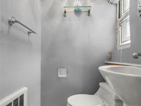 7342 180th Street, Fresh Meadows NY 11366