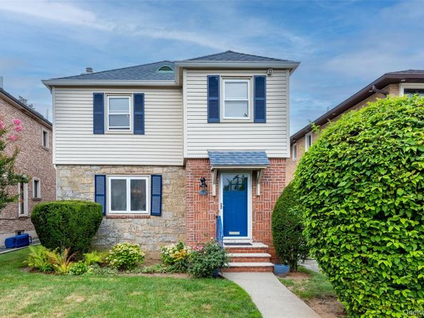 7342 180th Street, Fresh Meadows NY 11366