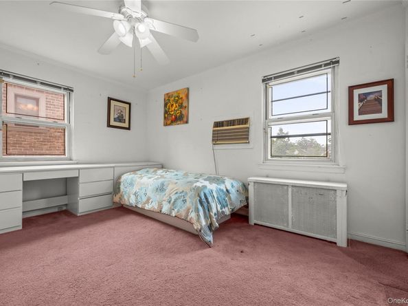 7342 180th Street, Fresh Meadows NY 11366