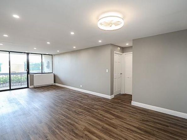 2 Bay Club Drive 1Z3, Bayside NY 11360