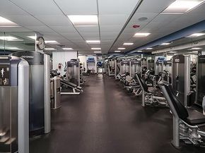 2 Bay Club Drive 1Z3, Bayside NY 11360