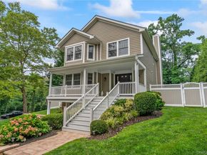 10 Northwood Circle, Huntington NY 11743