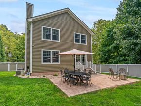 10 Northwood Circle, Huntington NY 11743