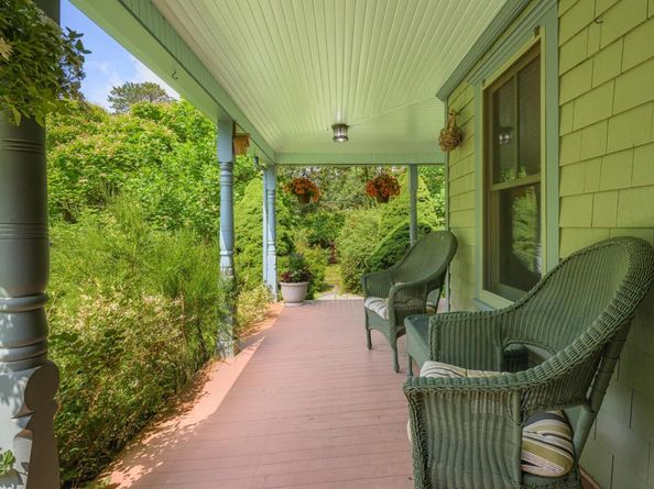 153 Ponquogue Avenue, Hampton Bays NY 11946