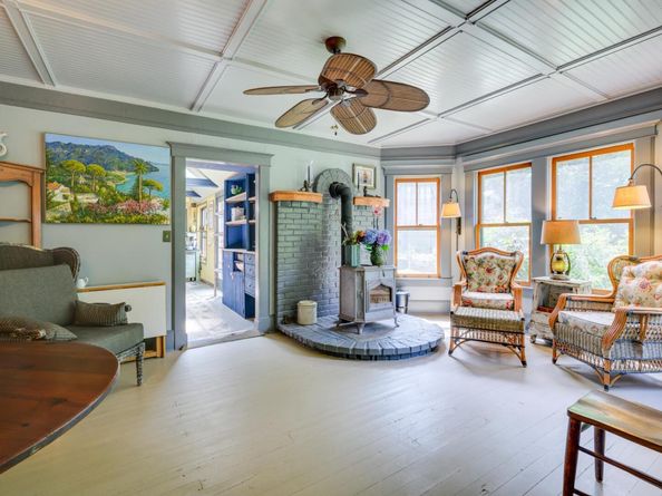 153 Ponquogue Avenue, Hampton Bays NY 11946