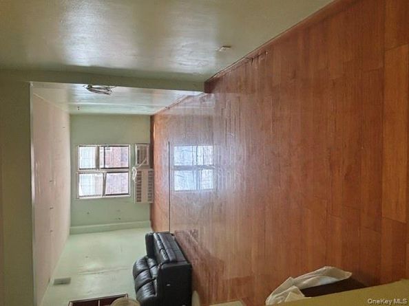 15272 Melbourne Avenue 1B, Flushing NY 11367
