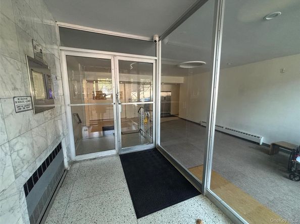 15272 Melbourne Avenue 1B, Flushing NY 11367