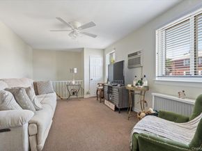 72-29 Little Neck Parkway 2, Glen Oaks NY 11004
