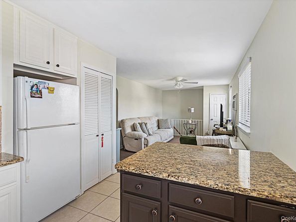 72-29 Little Neck Parkway 2, Glen Oaks NY 11004