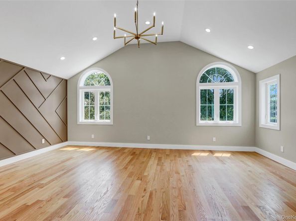 2660 Woods Avenue, East Meadow NY 11554