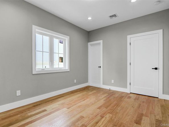 2660 Woods Avenue, East Meadow NY 11554