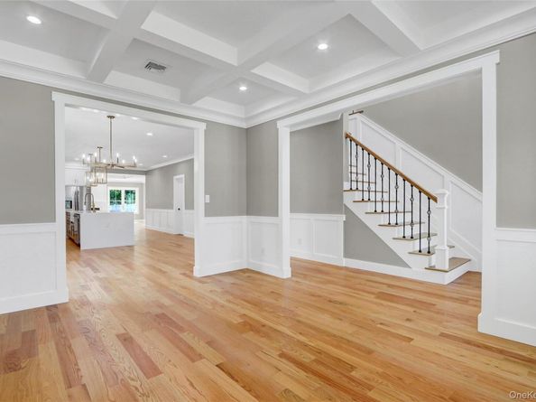 2660 Woods Avenue, East Meadow NY 11554