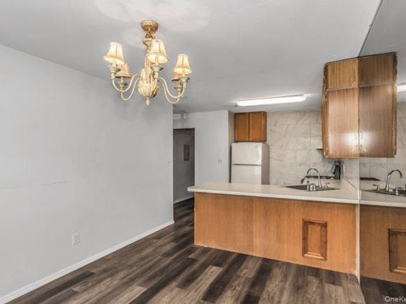 17 Fairview Circle, Middle Island NY 11953
