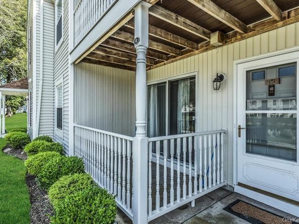 17 Fairview Circle, Middle Island NY 11953