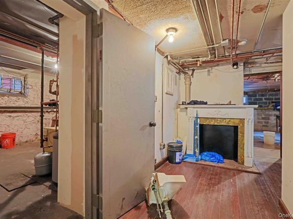 85-34 121st Street, Kew Gardens NY 11415