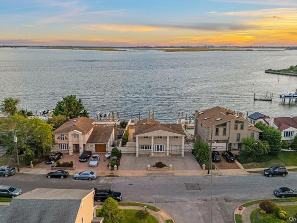3516 Bertha Drive, Baldwin NY 11510