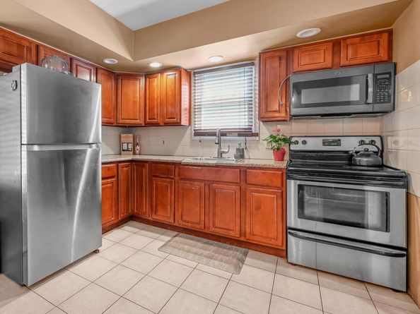 723 William Street, North Baldwin NY 11510