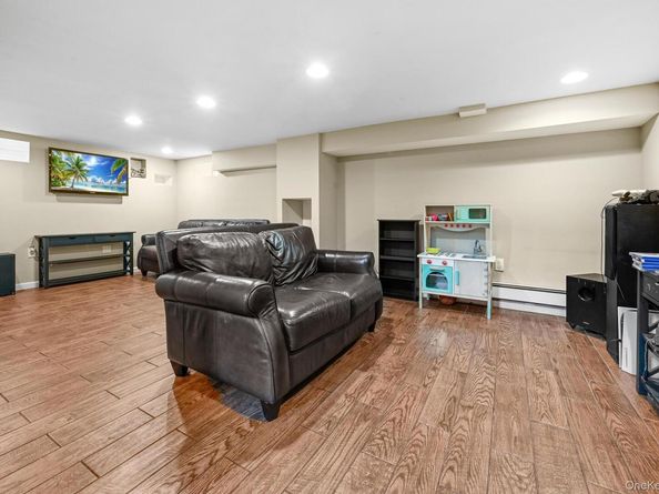 723 William Street, North Baldwin NY 11510